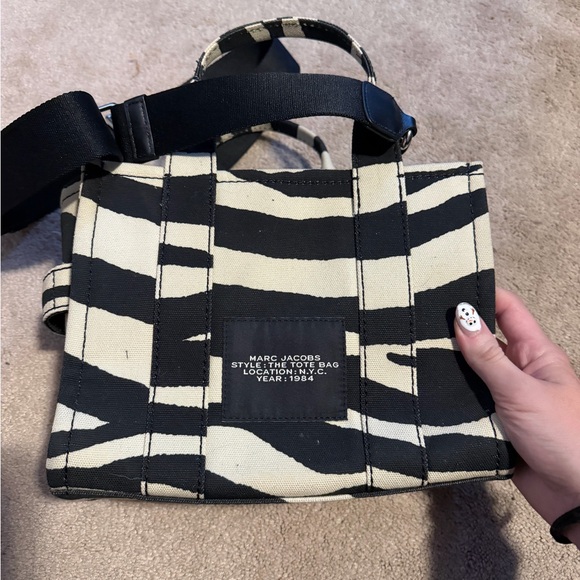 Marc Jacobs Black and Cream Zebra Tote - Picture 4 of 5